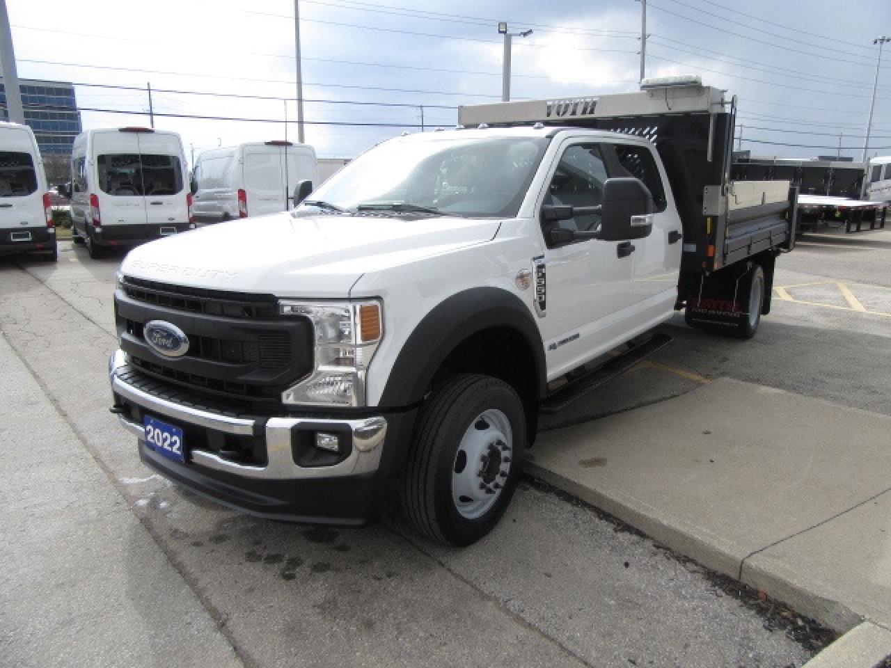 2022 Ford F-550 DIESEL CREW CAB 4X4 WITH 12FT STEEL DUMP BOX Photo4