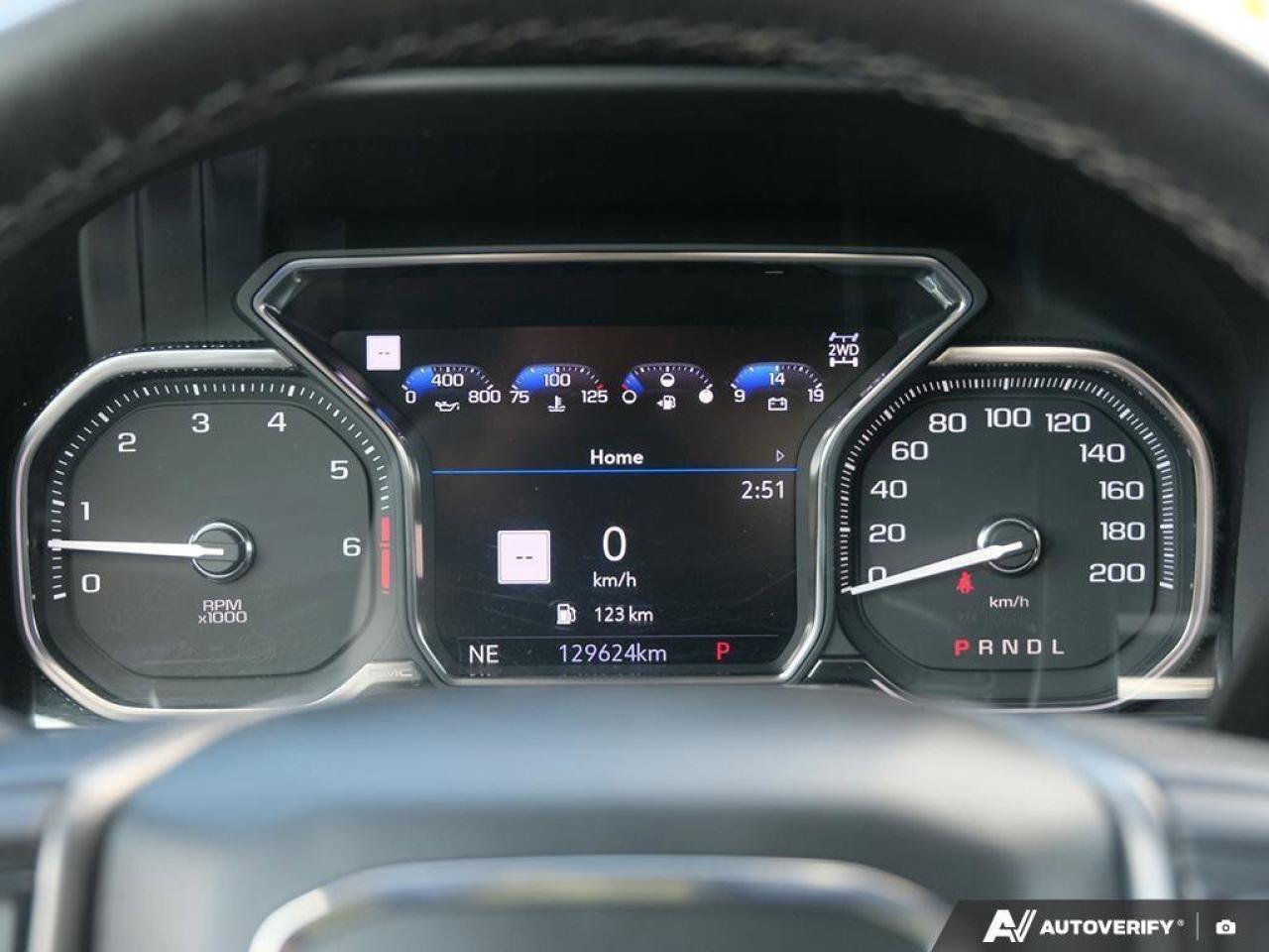 2021 GMC Sierra 1500 DenaliDENALI, CREW, 6.2L, 4X4, NAV, ROOF, HEATED/C Photo