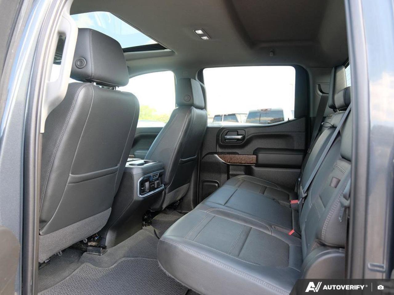 2021 GMC Sierra 1500 DenaliDENALI, CREW, 6.2L, 4X4, NAV, ROOF, HEATED/C Photo