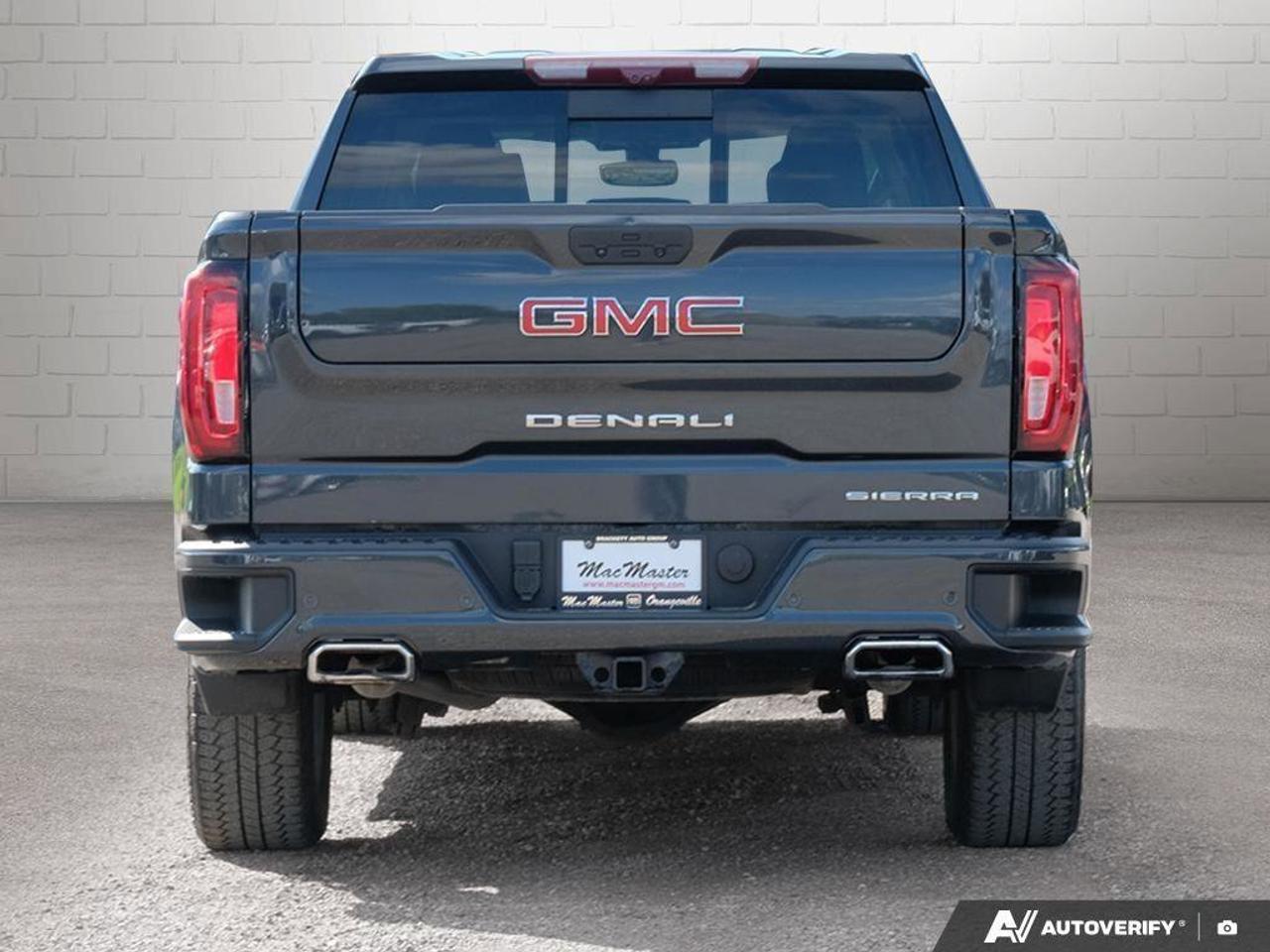 2021 GMC Sierra 1500 DenaliDENALI, CREW, 6.2L, 4X4, NAV, ROOF, HEATED/C Photo