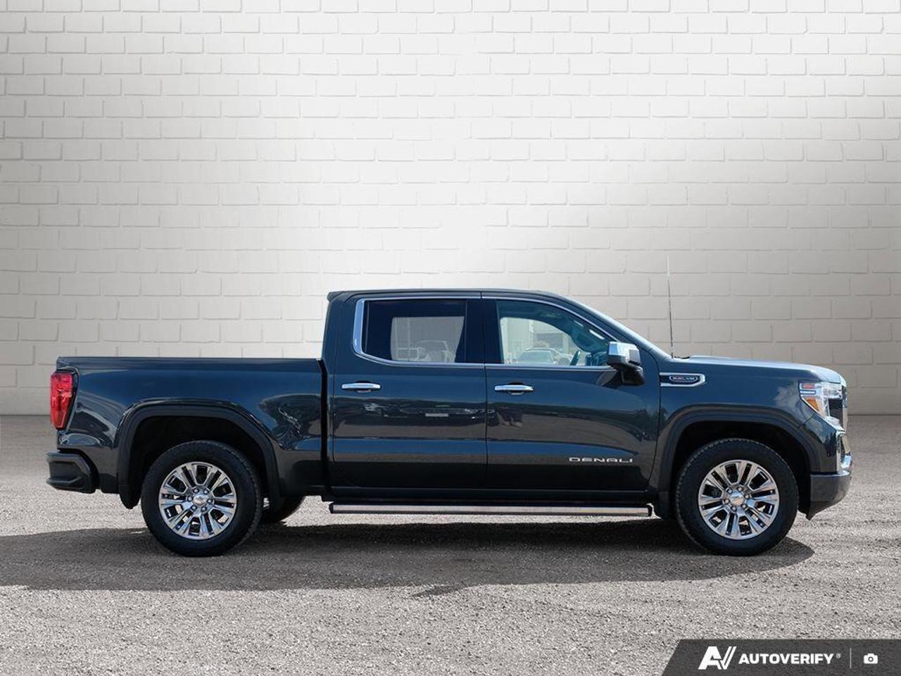 2021 GMC Sierra 1500 DenaliDENALI, CREW, 6.2L, 4X4, NAV, ROOF, HEATED/C Photo