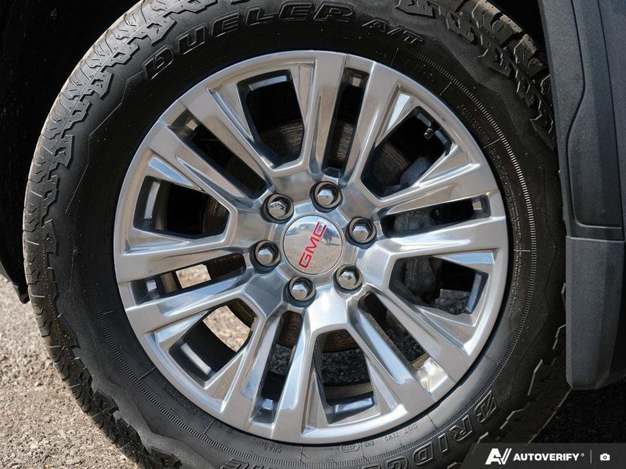 2021 GMC Sierra 1500 DenaliDENALI, CREW, 6.2L, 4X4, NAV, ROOF, HEATED/C Photo