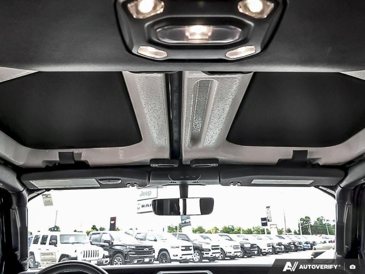 2023 Jeep Wrangler Sahara AltitudeSAHARA ALTITUDE, 4X4, 2.0T, NAV, HT Photo