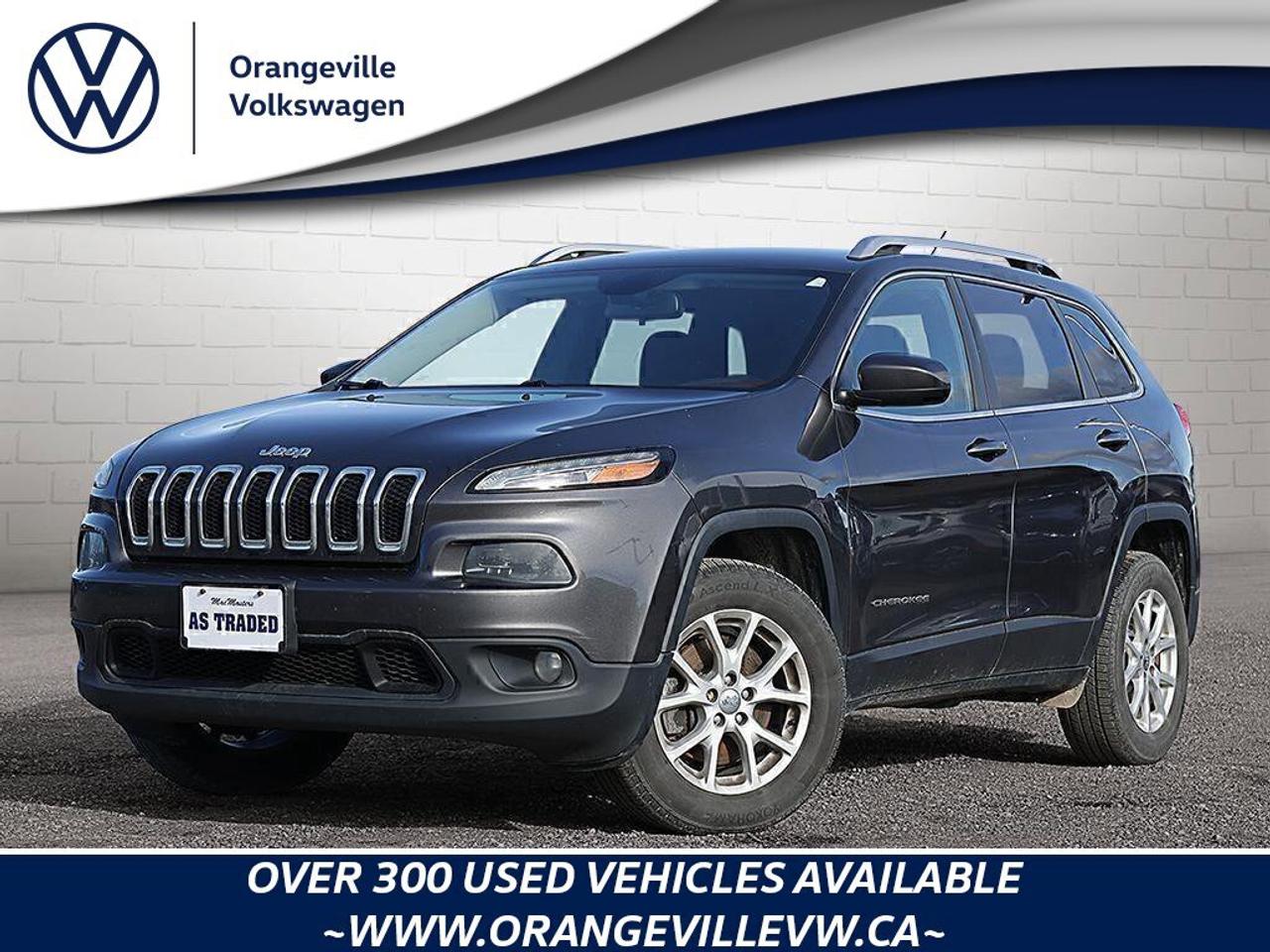 2015 Jeep Cherokee LatitudeNORTH, 4X4, V6, HEATED CLOTH, AS-TRADED! Photo0