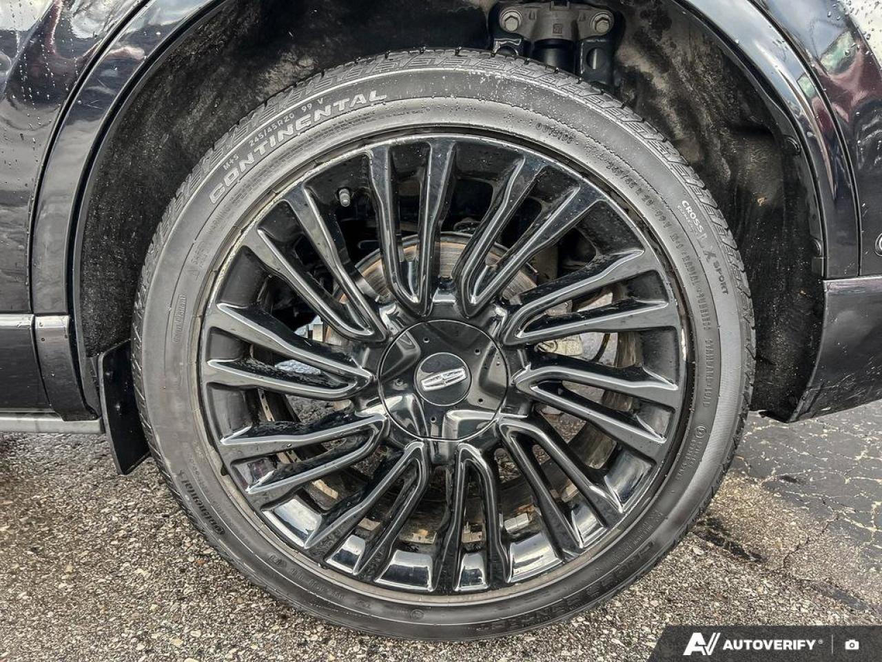 2021 Lincoln Corsair Reserve   LOW KMS   MOONROOF   LEATHER LOW KMS   M Photo