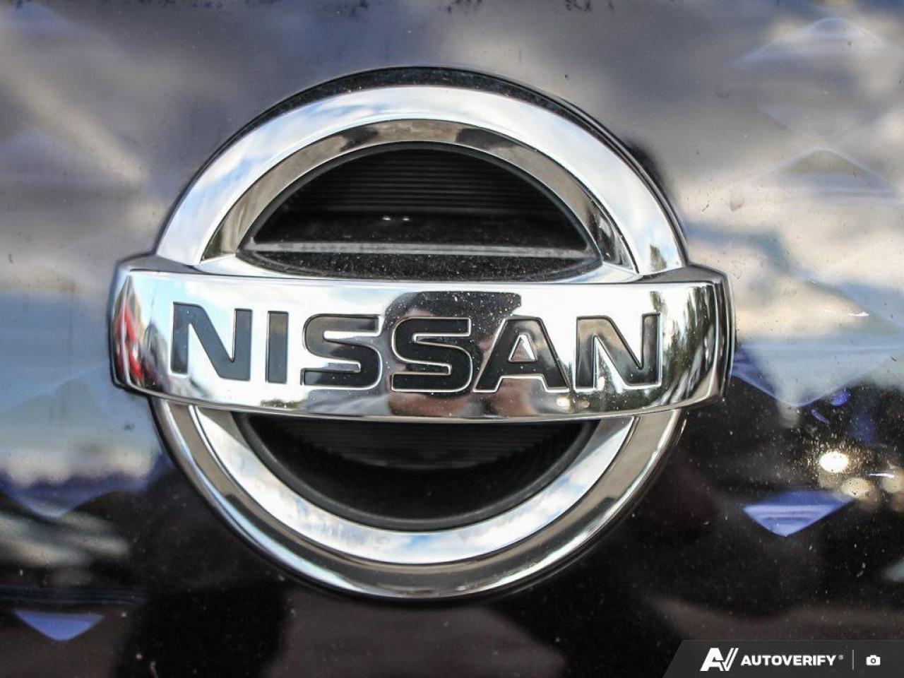 2018 Nissan Leaf SVELECTRIC, CARPLAY, BACKUP CAM, TWO SETS OF TIRES Photo