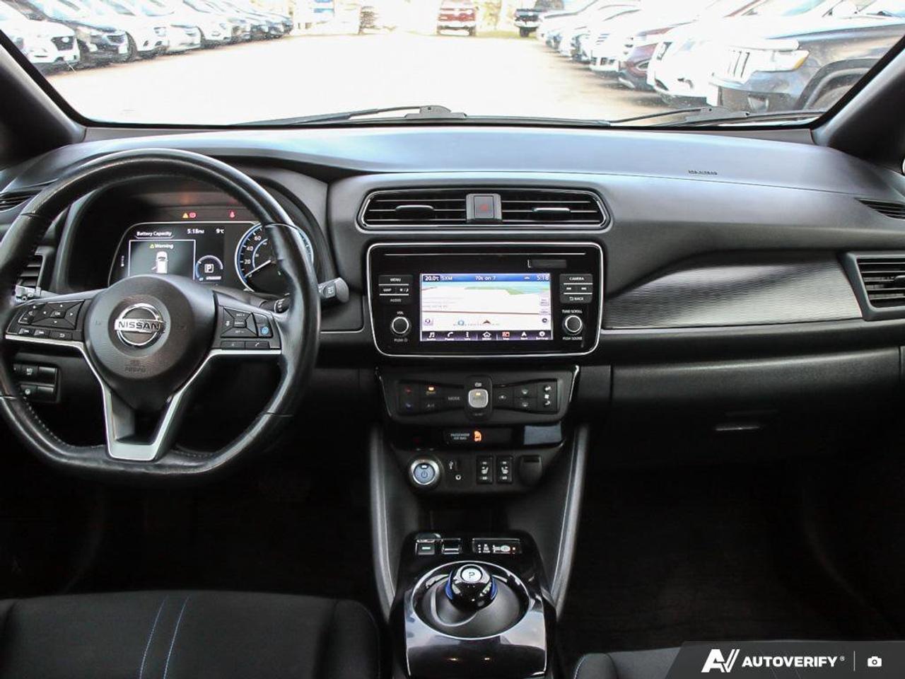 2018 Nissan Leaf Sv HatchELECTRIC, CARPLAY, BACKUP CAM, TWO SETS OF Photo
