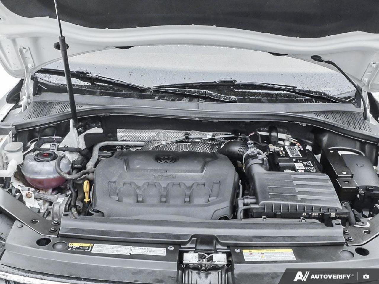 2022 Volkswagen Tiguan ComfortlineACCIDENT-FREE, HEATED SEATS, BACKUP CAM Photo