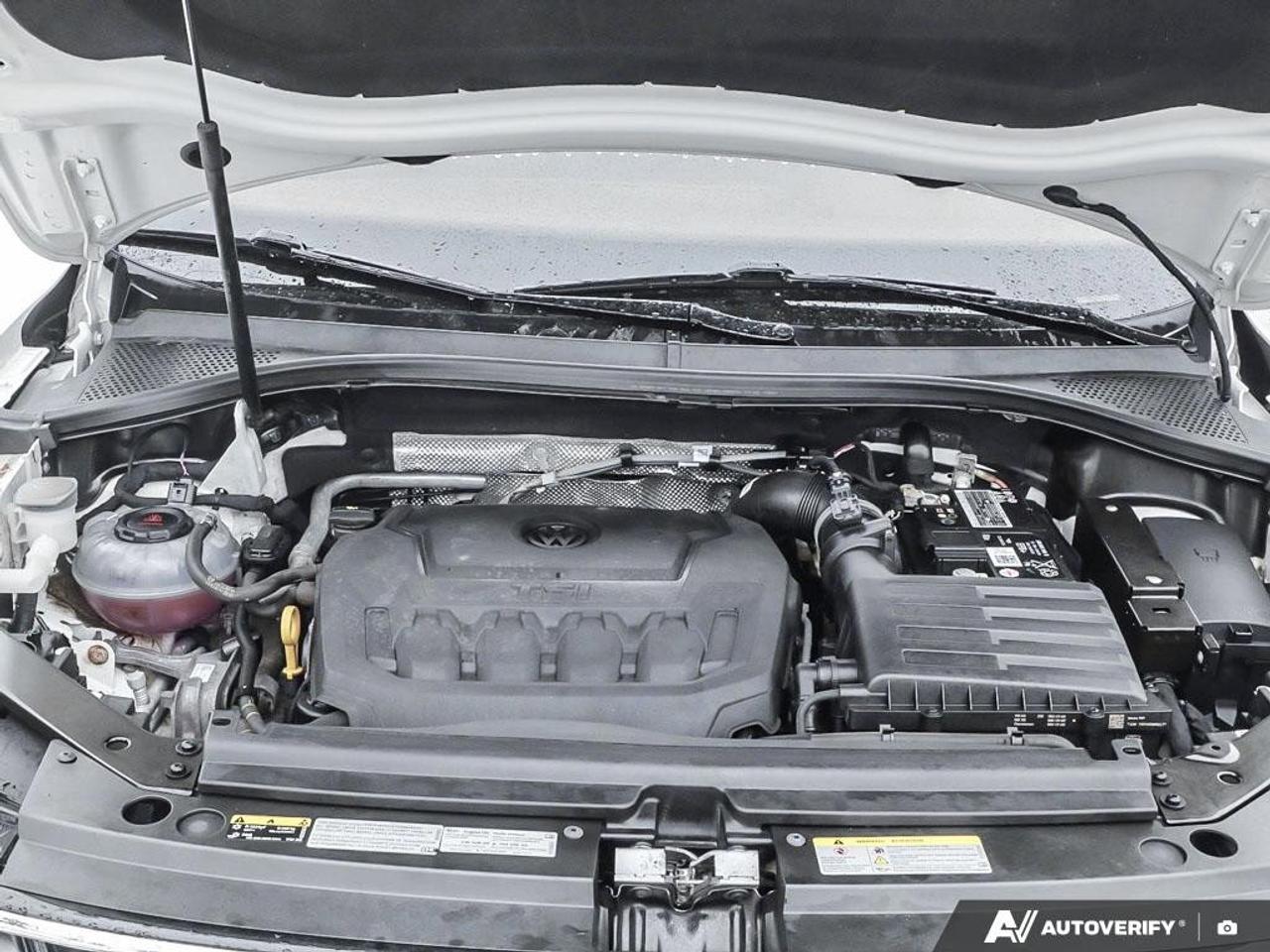 2022 Volkswagen Tiguan ComfortlineACCIDENT-FREE, HEATED SEATS, BACKUP CAM Photo