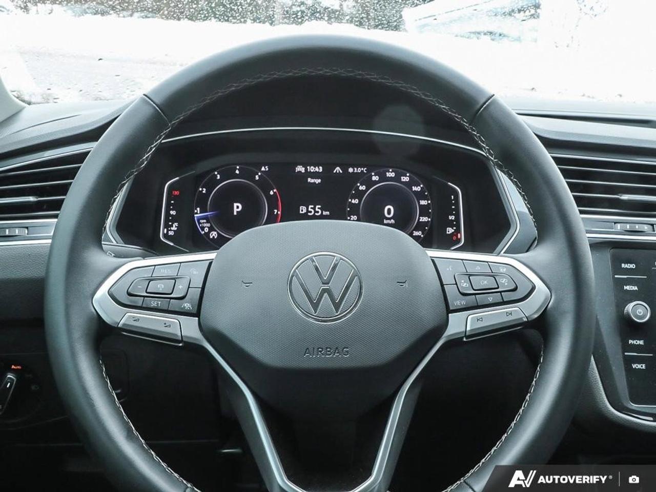 2022 Volkswagen Tiguan ComfortlineACCIDENT-FREE, HEATED SEATS, BACKUP CAM Photo