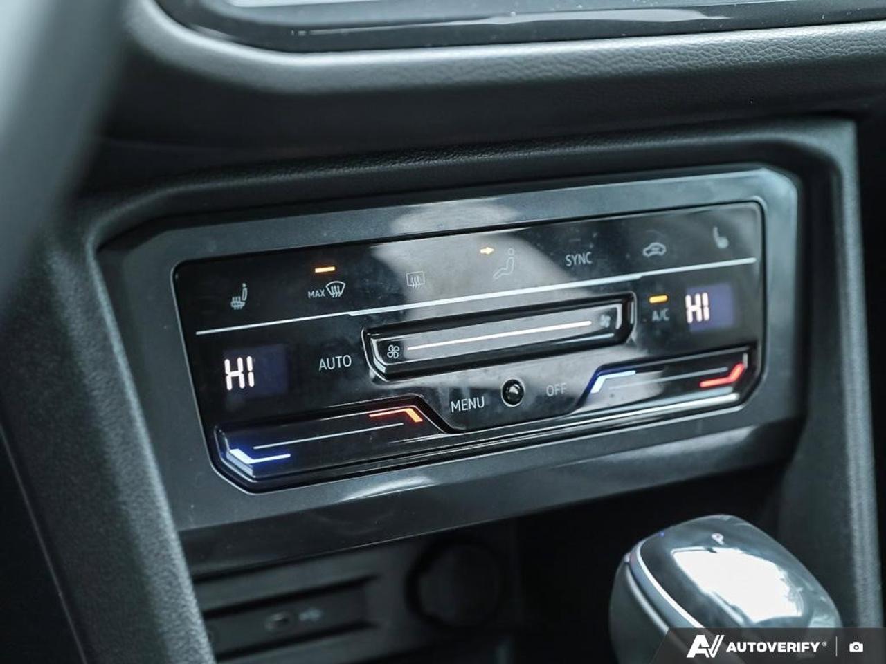 2022 Volkswagen Tiguan ComfortlineACCIDENT-FREE, HEATED SEATS, BACKUP CAM Photo