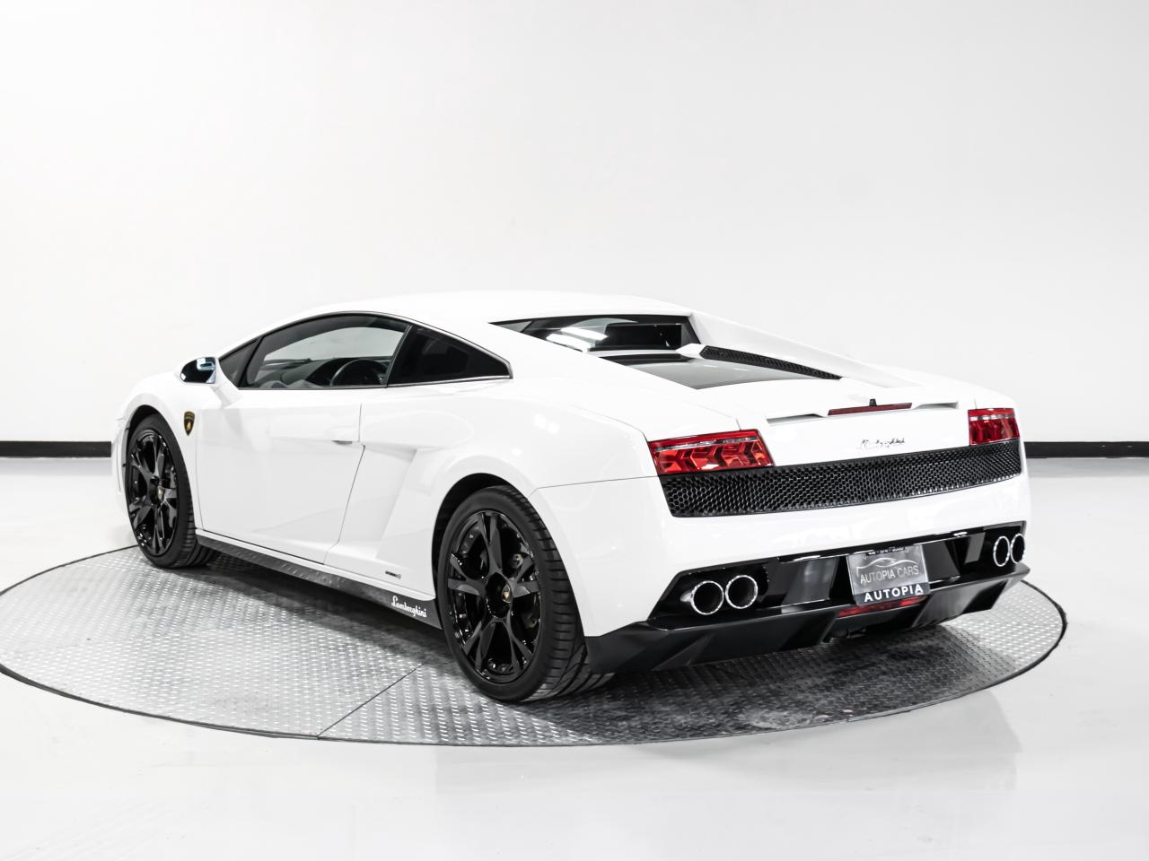 2009 Lamborghini Gallardo AWD REAR VIEW CAMERA SHOWROOM CONDITION Photo