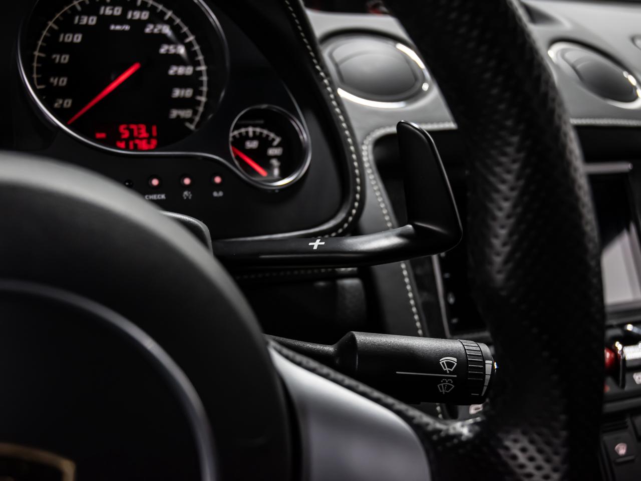 2009 Lamborghini Gallardo AWD REAR VIEW CAMERA SHOWROOM CONDITION Photo