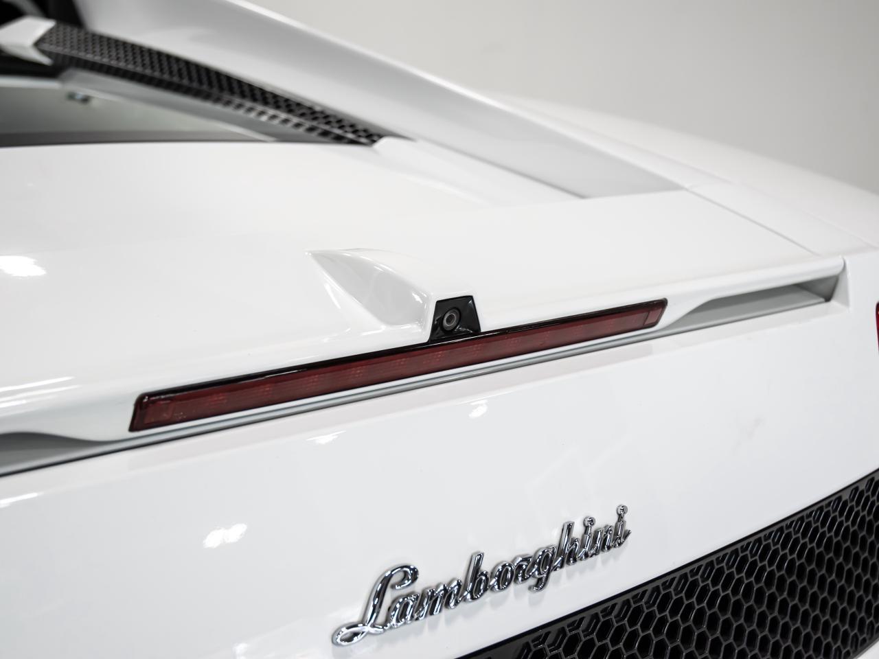 2009 Lamborghini Gallardo AWD REAR VIEW CAMERA SHOWROOM CONDITION Photo