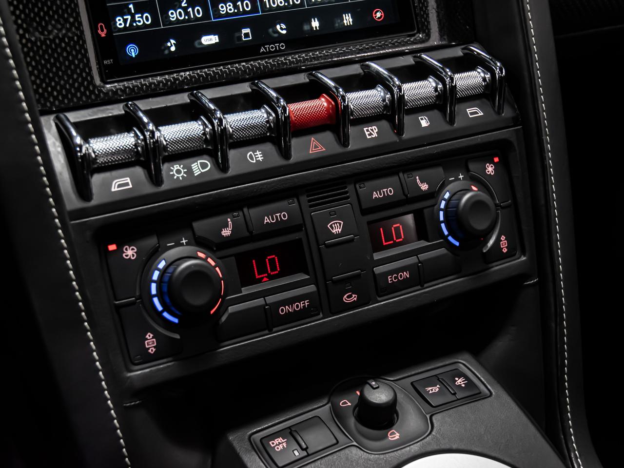 2009 Lamborghini Gallardo AWD REAR VIEW CAMERA SHOWROOM CONDITION Photo