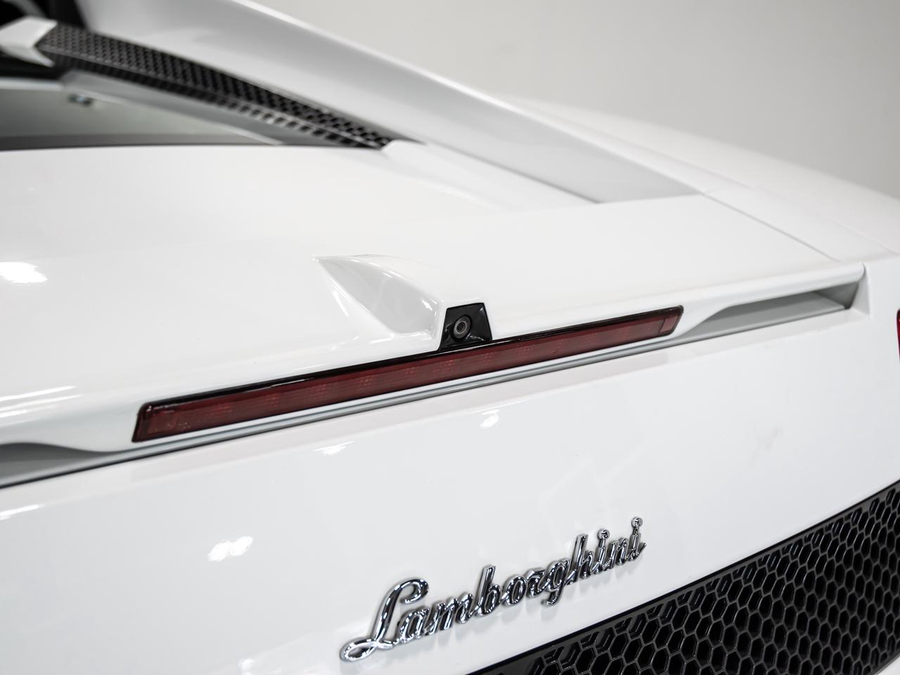 2009 Lamborghini Gallardo AWD REAR VIEW CAMERA SHOWROOM CONDITION Photo