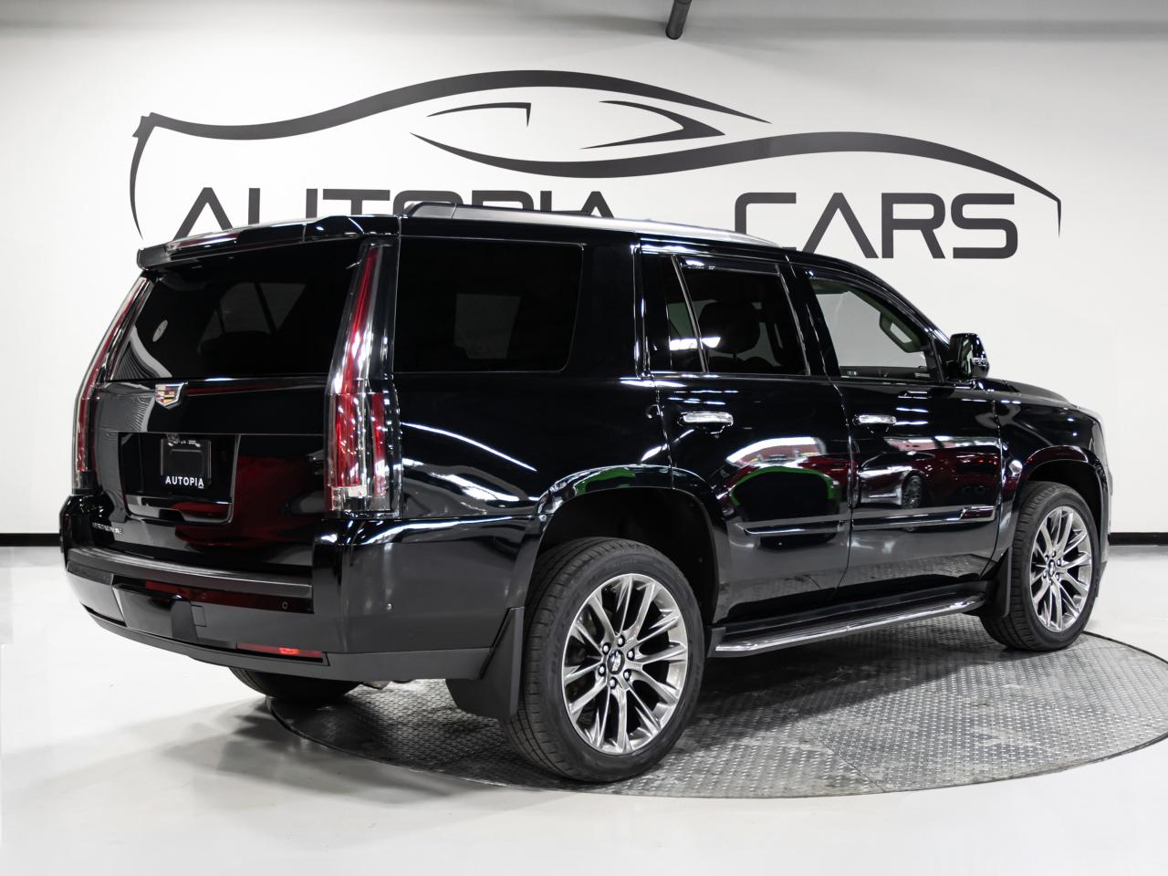 2020 Cadillac Escalade 4WD PREMIUM LUXURY HEADS UP BLIND SPOTS NAVI Photo