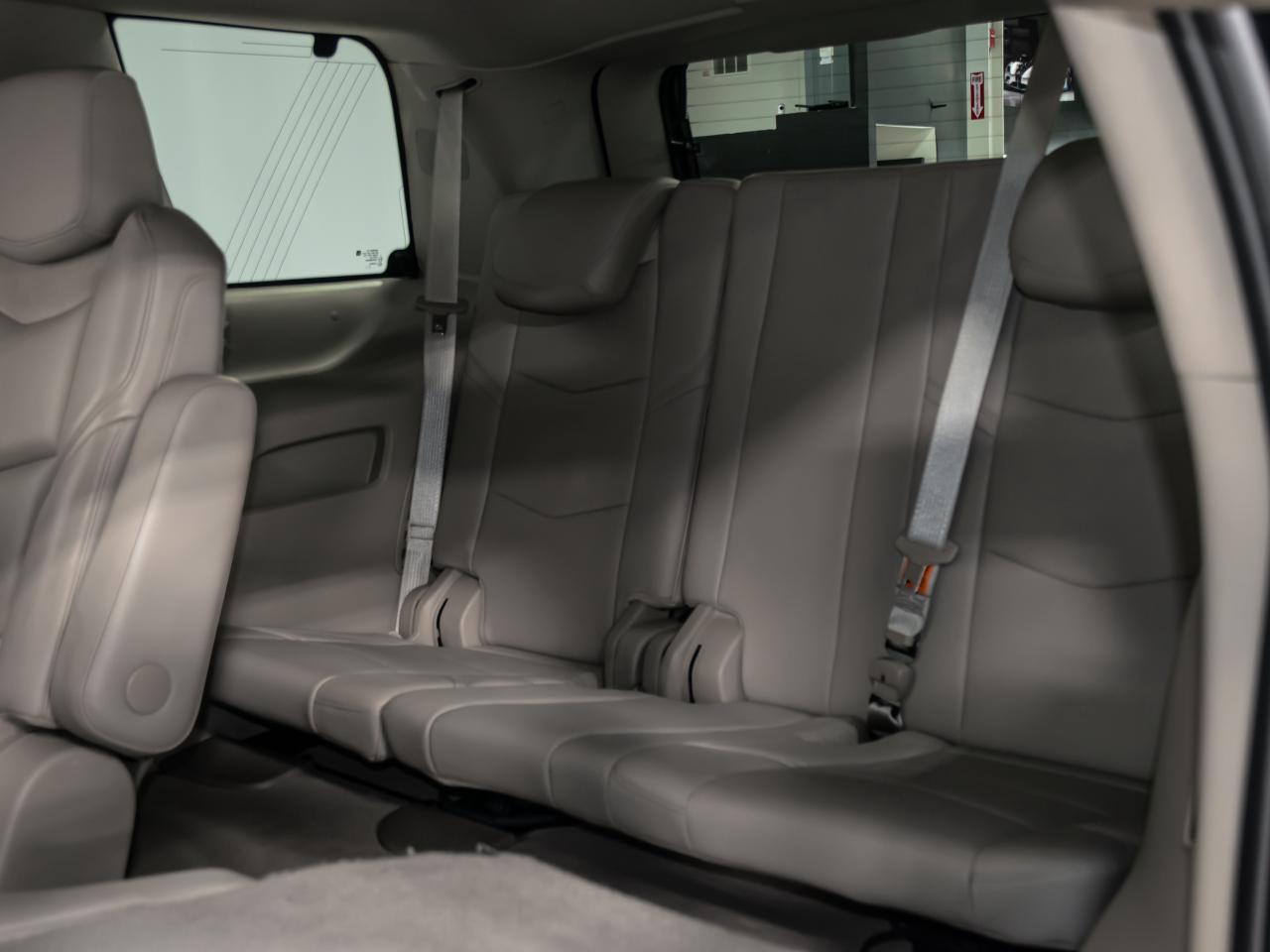 2020 Cadillac Escalade 4WD PREMIUM LUXURY HEADS UP BLIND SPOTS NAVI Photo