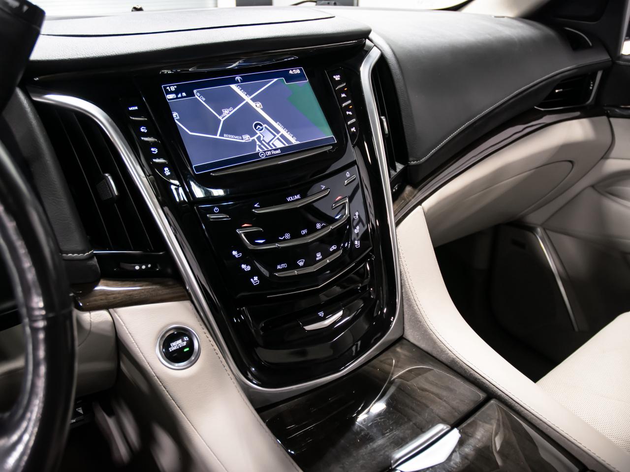 2020 Cadillac Escalade 4WD PREMIUM LUXURY HEADS UP BLIND SPOTS NAVI Photo