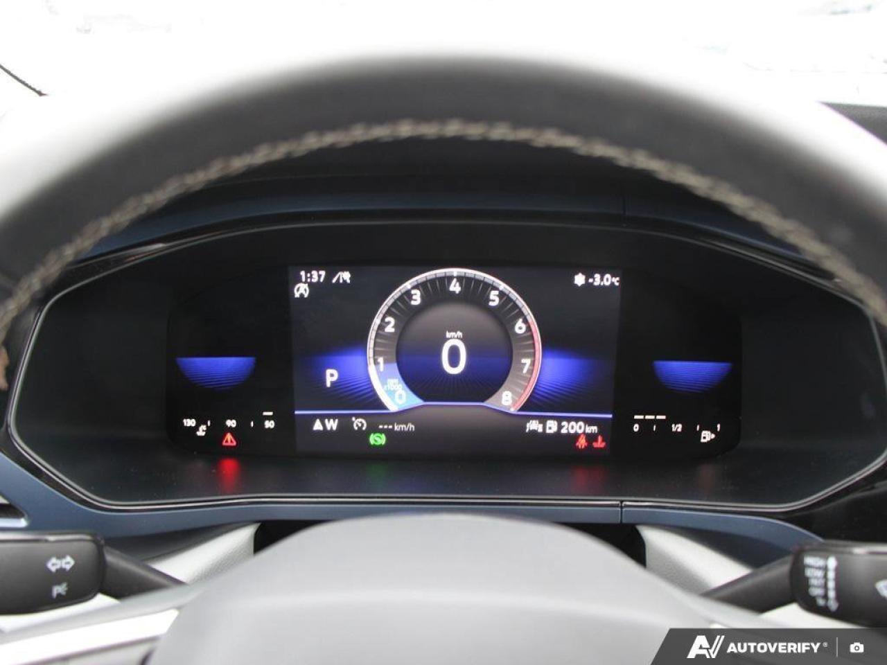 2022 Volkswagen Taos ComfortlineONE-OWNER, ACCIDENT-FREE, AWD, SUNROOF, Photo