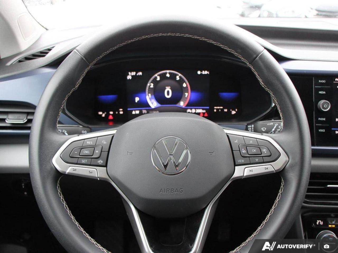 2022 Volkswagen Taos ComfortlineONE-OWNER, ACCIDENT-FREE, AWD, SUNROOF, Photo