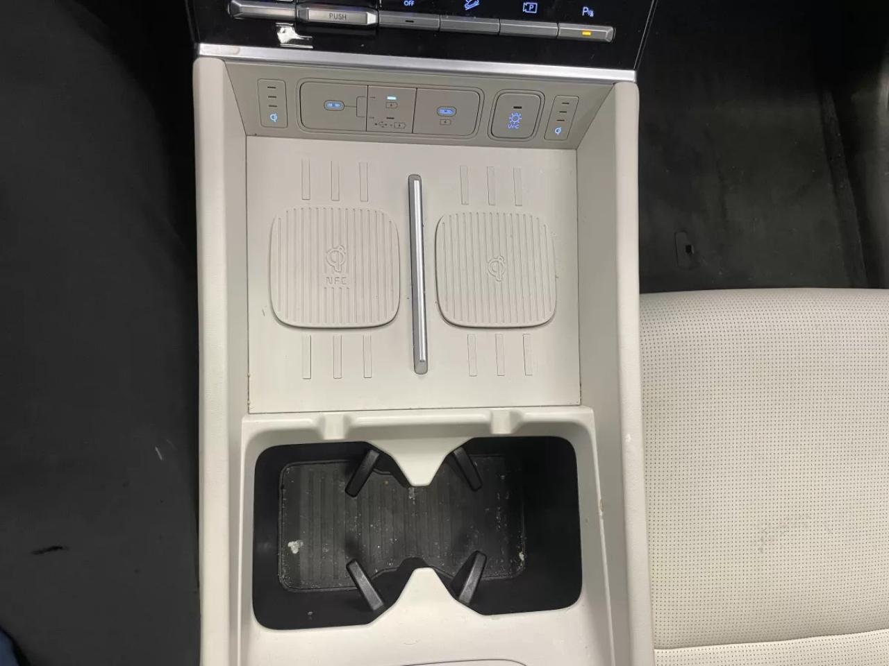 2024 Hyundai Santa Fe Ultimate Calligraphy Photo