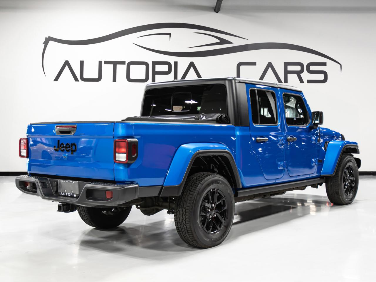 2022 Jeep Gladiator ALTITUDE 4x4 REAR VIEW CAMERA SHOWROOM CONDITION Photo