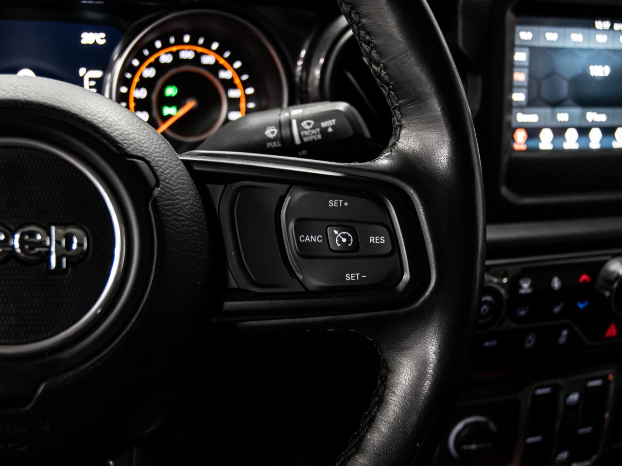 2022 Jeep Gladiator ALTITUDE CREW CAB MEDIUM BED Photo