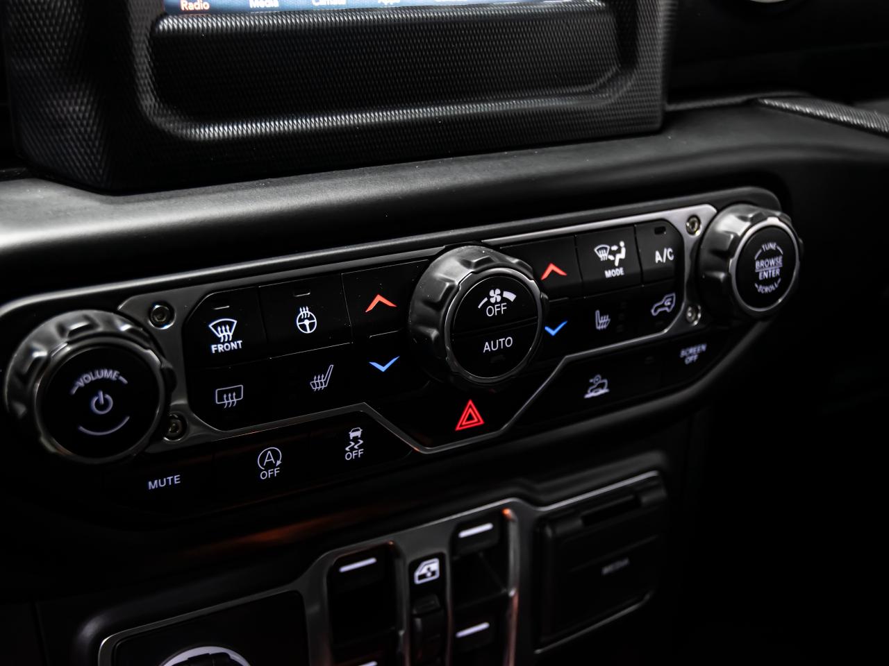 2022 Jeep Gladiator ALTITUDE CREW CAB MEDIUM BED Photo