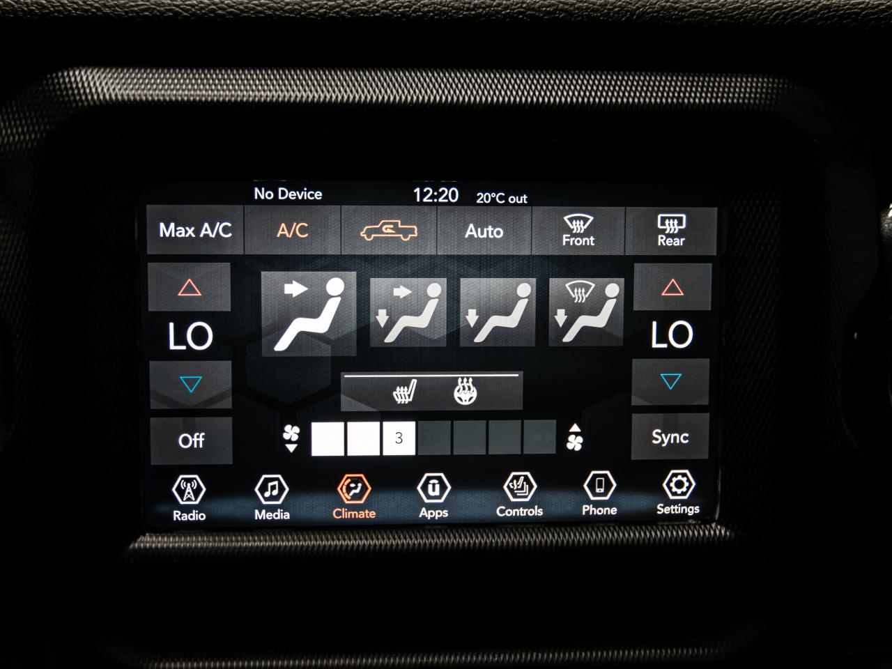 2022 Jeep Gladiator ALTITUDE CREW CAB MEDIUM BED Photo