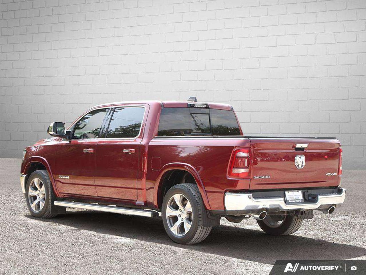 2021 RAM 1500 LaramieONE-OWNER, LEVEL 2 GROUP, HTD + CLD SEATS, 12 SCREEN W/ NAV Photo