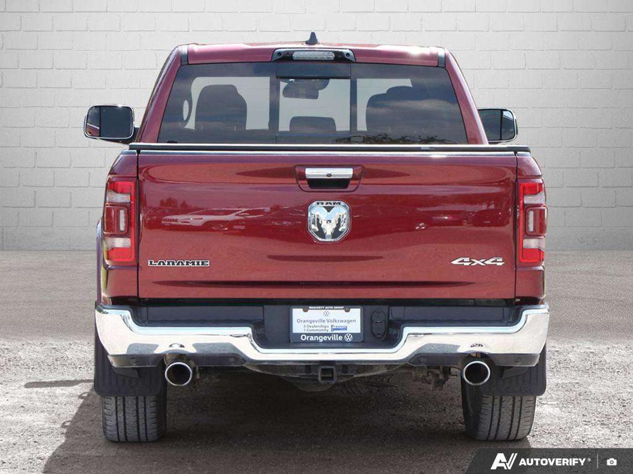 2021 RAM 1500 LaramieONE-OWNER, LEVEL 2 GROUP, HTD + CLD SEATS, 12 SCREEN W/ NAV Photo