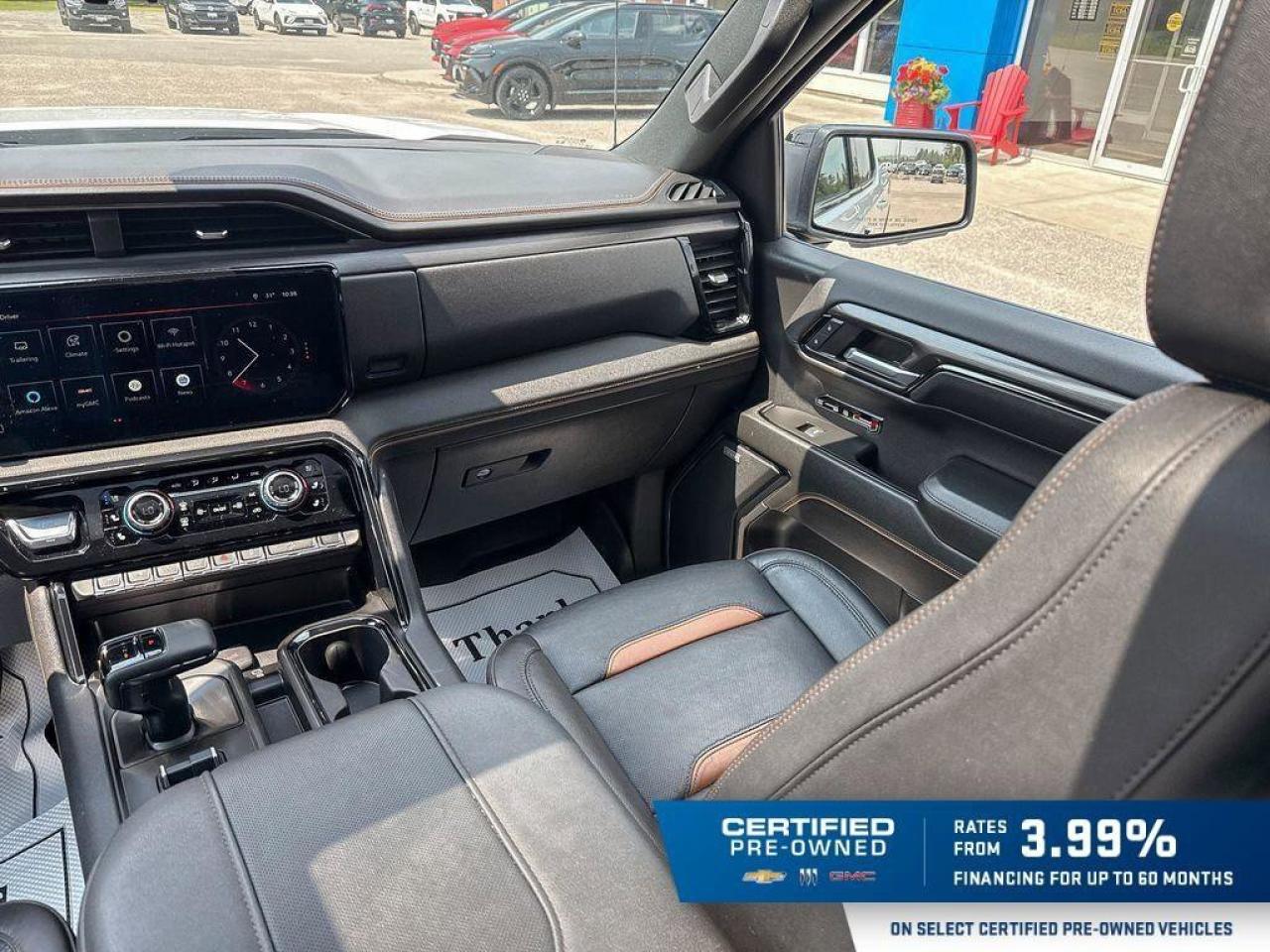 2024 GMC Sierra 1500 AT4   REFINEMENT AND RUGGEDNESS   RUNNING BOARDS Photo