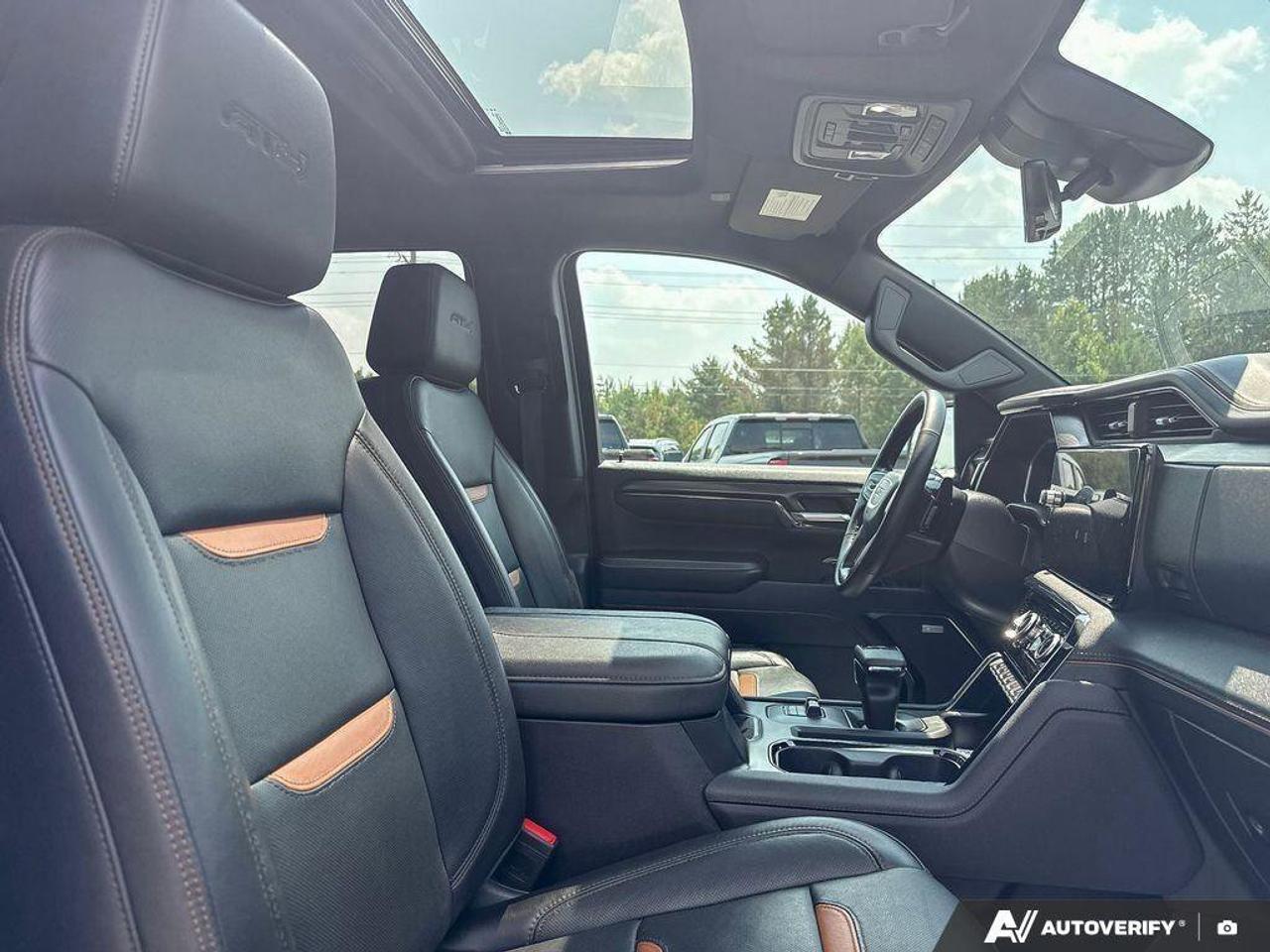 2024 GMC Sierra 1500 AT4   OFF ROAD SUSPENSION PKG, RUNNING BOARDS, TON Photo