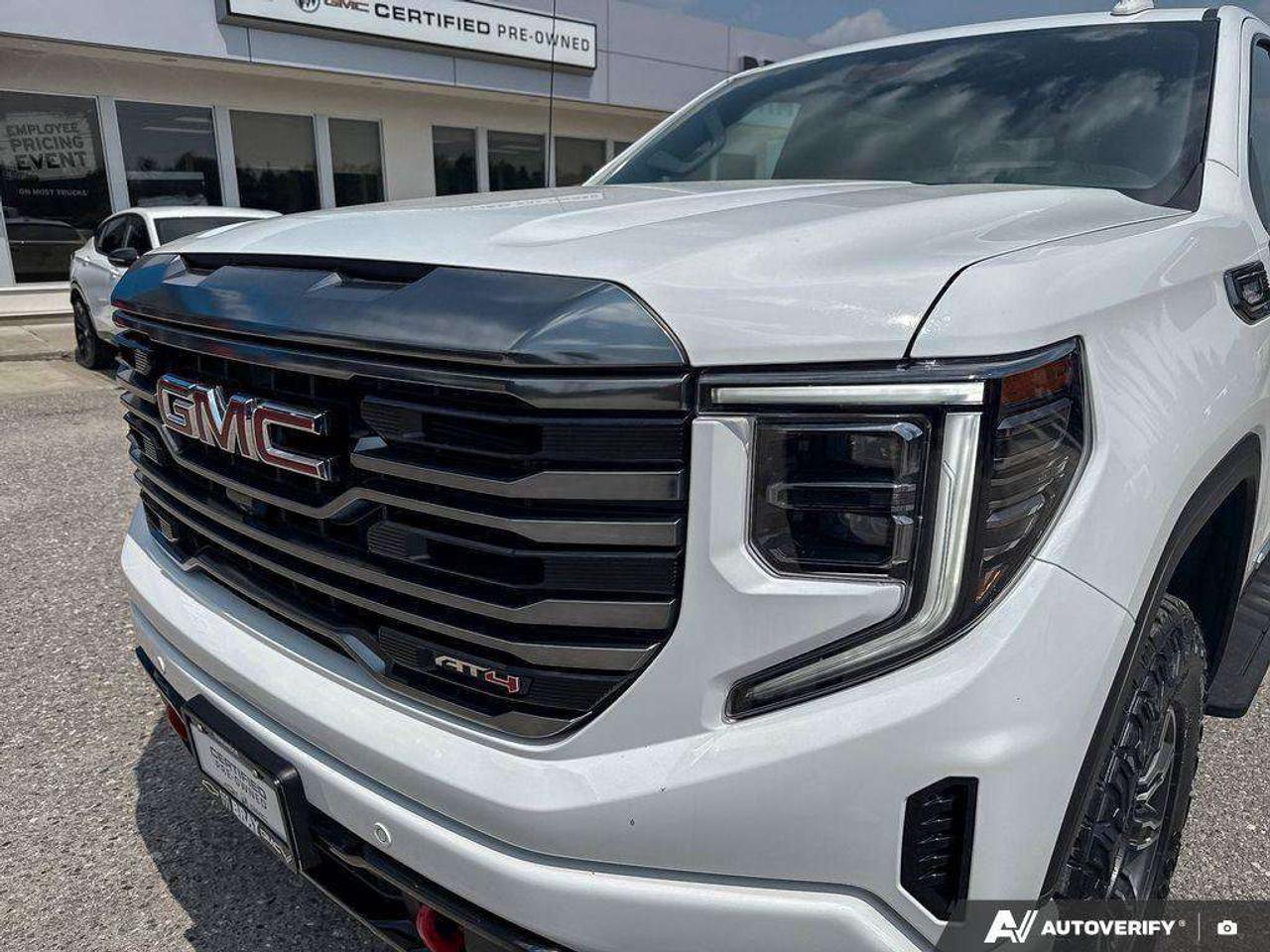 2024 GMC Sierra 1500 OFF ROAD SUSPENSION PKG. RUNNING BOARDS. TONNEAU. AT4 PREMIUM PKG. HITCH GUIDANCE W/HITCH VIEW. Photo