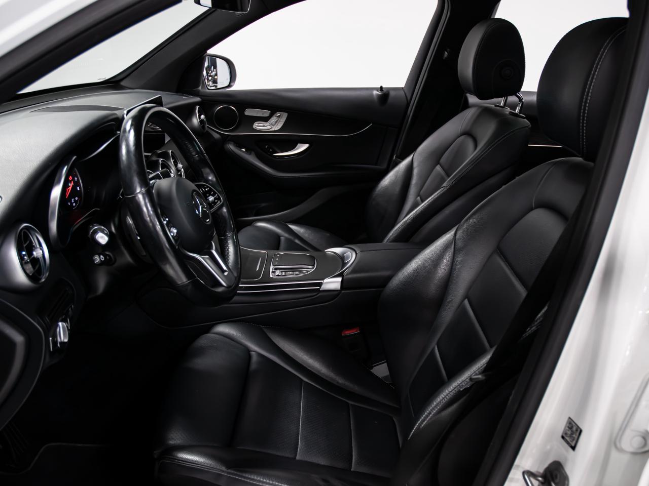 2021 Mercedes-Benz GLC GLC 300 4MATIC AMG PKG BLIND SPOTS NAVI REAR CAM Photo