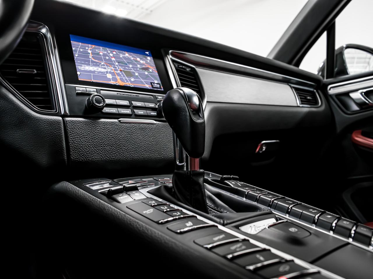 2018 Porsche Macan GTS AWD BLIND SPOTS NAVIGATION REAR VIEW CAMERA Photo