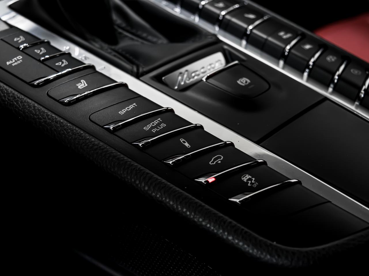 2018 Porsche Macan GTS AWD BLIND SPOTS NAVIGATION REAR VIEW CAMERA Photo