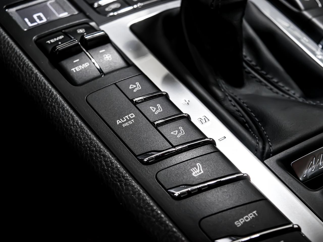 2018 Porsche Macan GTS AWD BLIND SPOTS NAVIGATION REAR VIEW CAMERA Photo