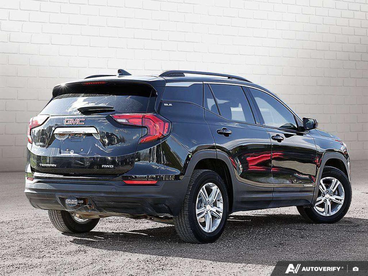 2019 GMC Terrain SLE AWD, 1.5L 4-CYL, AWD, ALLOYS, CLOTH, REMOTE START, CERTIFIED AS-TRADED! Photo