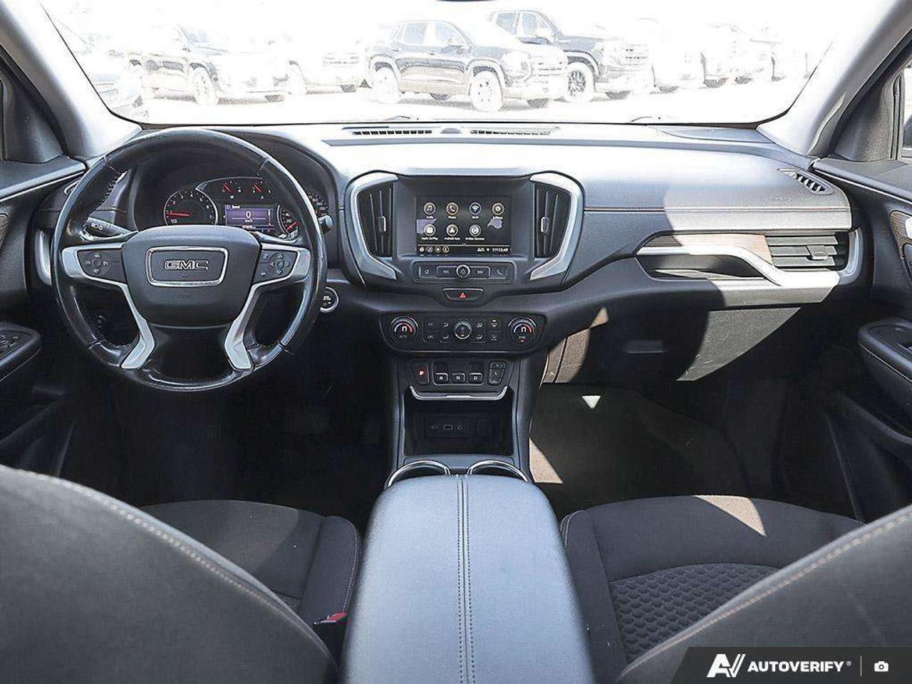 2019 GMC Terrain SLE AWD, 1.5L 4-CYL, AWD, ALLOYS, CLOTH, REMOTE START, CERTIFIED AS-TRADED! Photo
