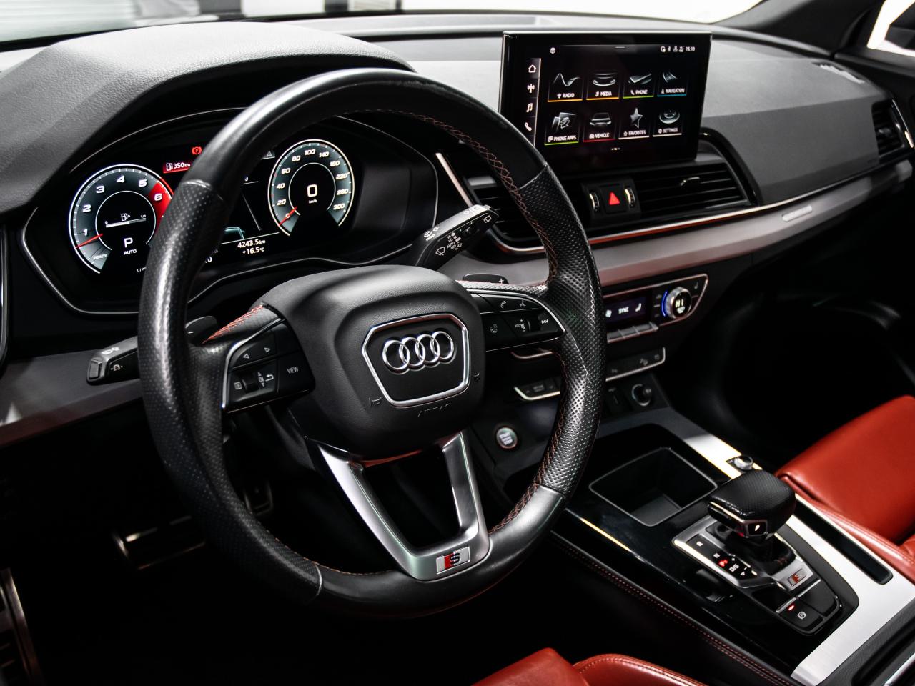 2021 Audi SQ5 PROGRESSIV 3.0 TFSI QUATTRO RED INT REAR VIEW Photo