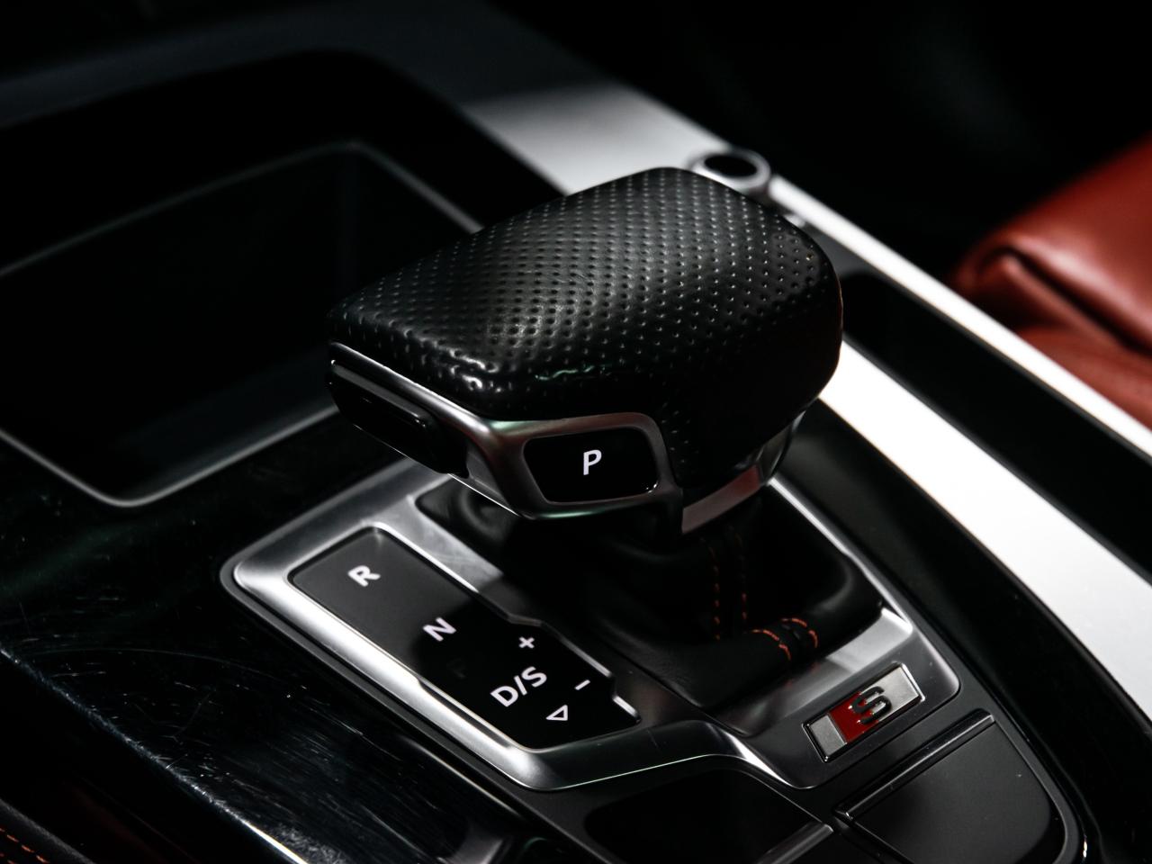 2021 Audi SQ5 PROGRESSIV 3.0 TFSI QUATTRO RED INT REAR VIEW Photo