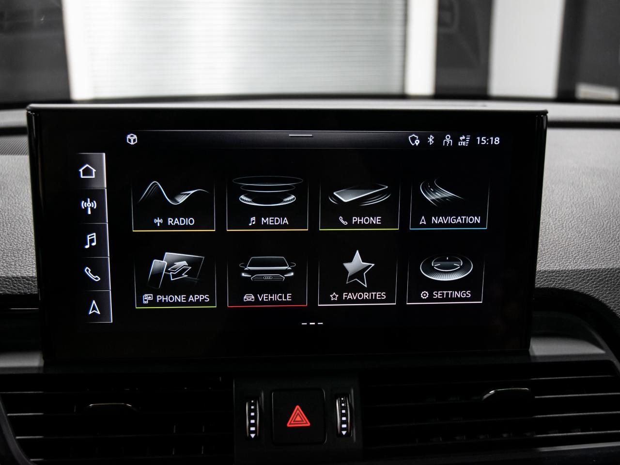 2021 Audi SQ5 PROGRESSIV 3.0 TFSI QUATTRO RED INT REAR VIEW Photo