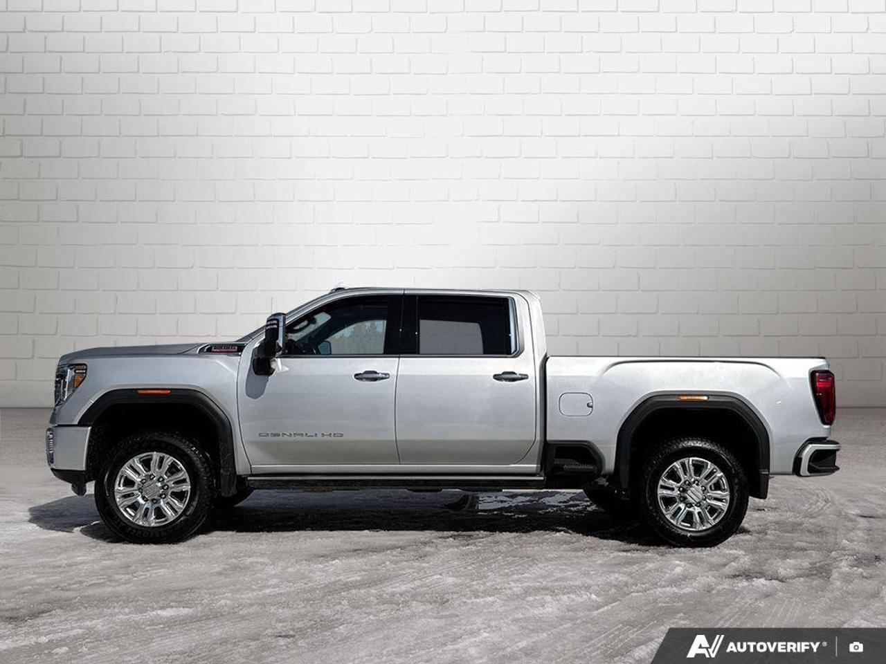 2022 GMC SIERRA 2500HD DenaliOne Owner   Trailer Mirrors   Trailer Brake Photo