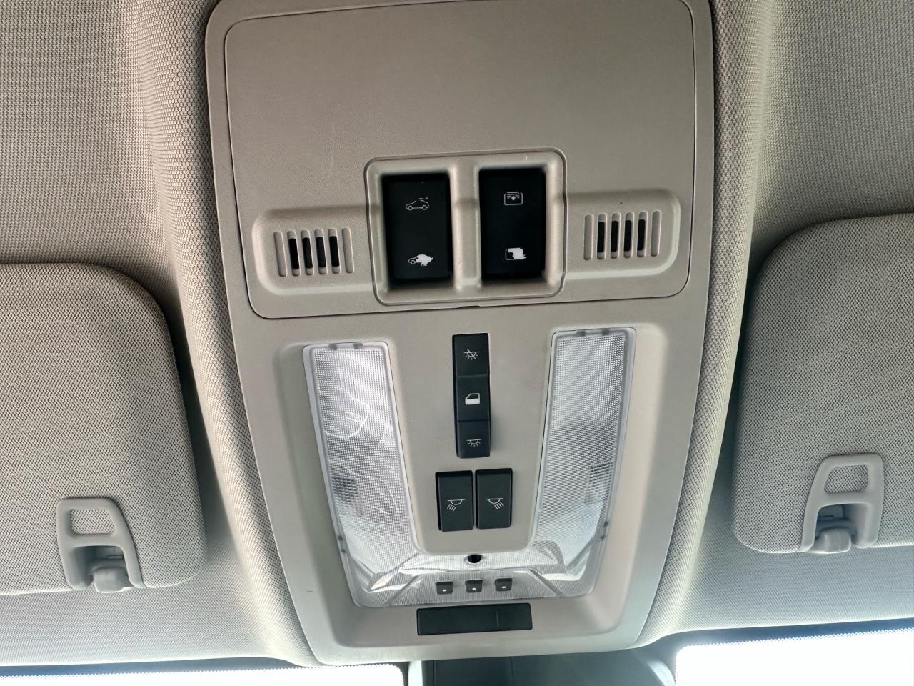 2015 Cadillac SRX Luxury ~ NO ACCIDENTS ~ SAFETY INCLUDED Photo