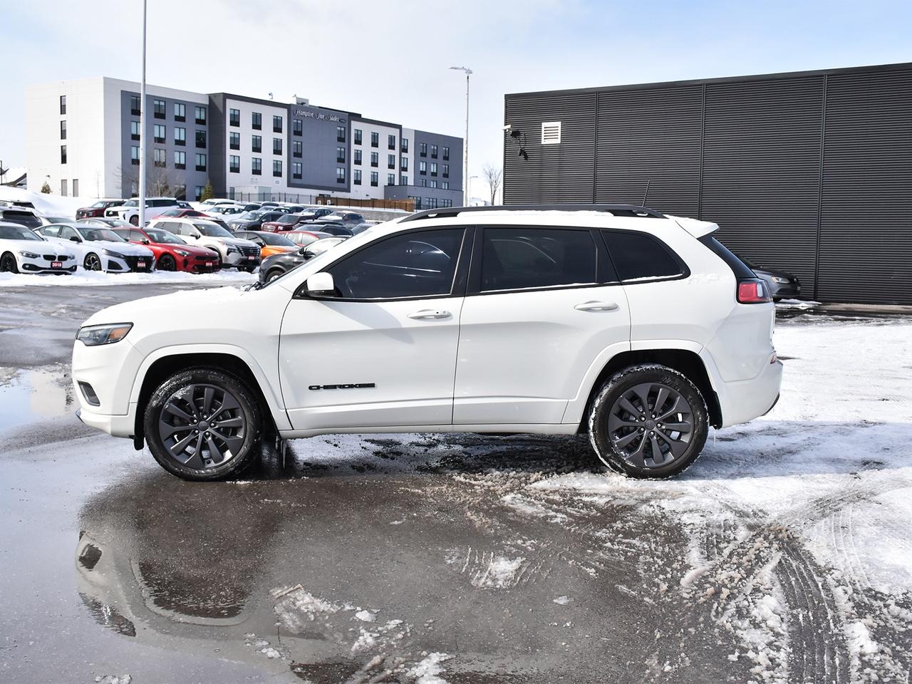 2019 Jeep Cherokee High Altitude  LEATHER, POWER TRUNK! Photo4