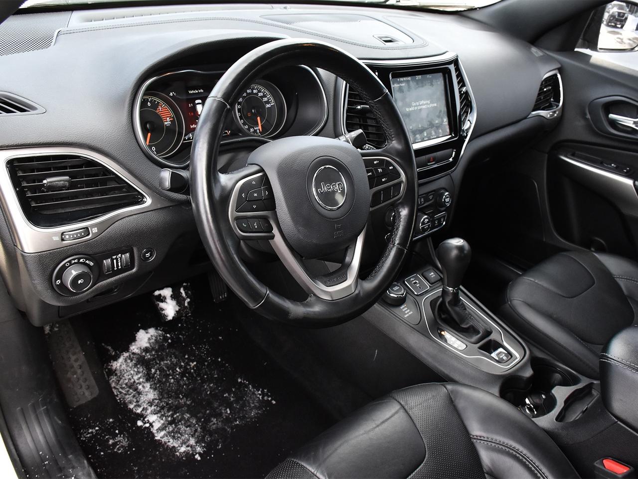 2019 Jeep Cherokee High Altitude  LEATHER, POWER TRUNK! Photo