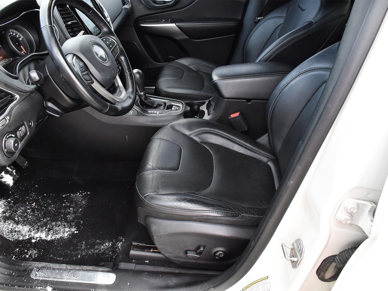 2019 Jeep Cherokee High Altitude  LEATHER, POWER TRUNK! Photo