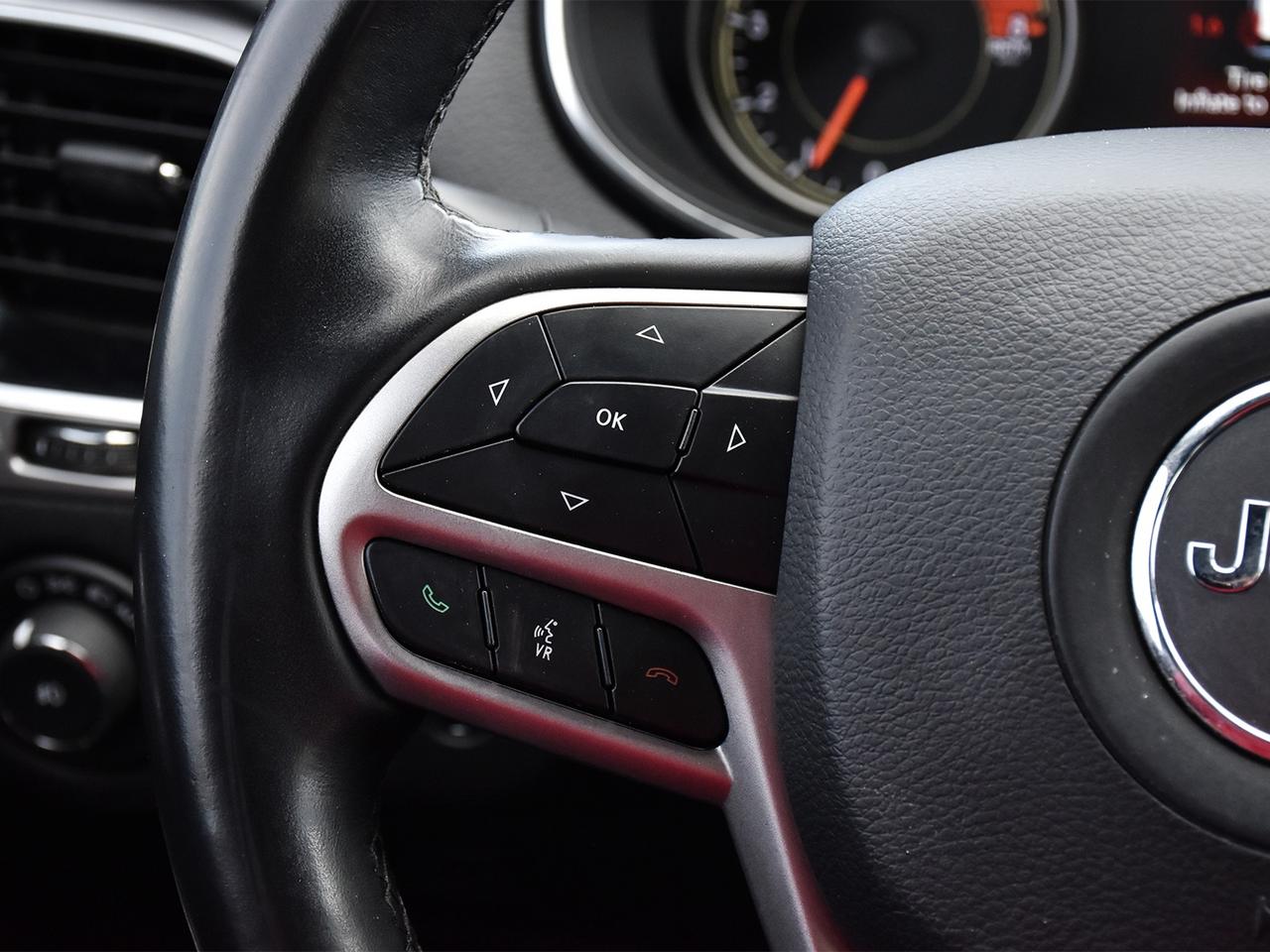 2019 Jeep Cherokee High Altitude  LEATHER, POWER TRUNK! Photo